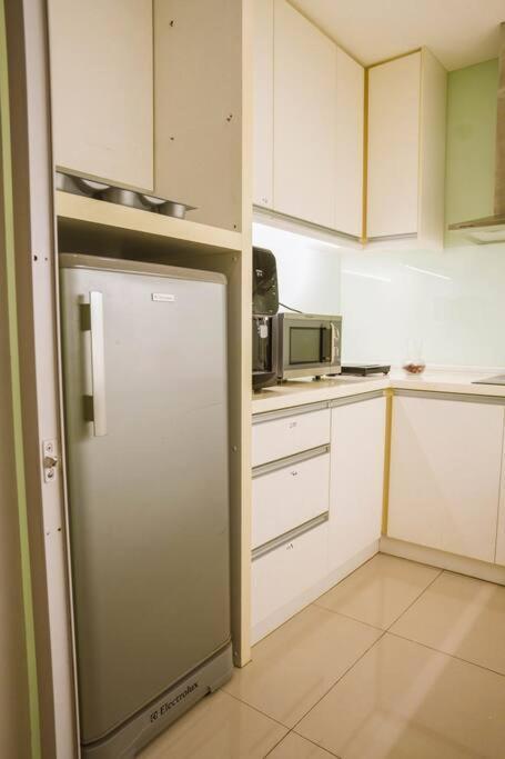 4pax Studio 5min Walk To Klcc Pangsapuri *